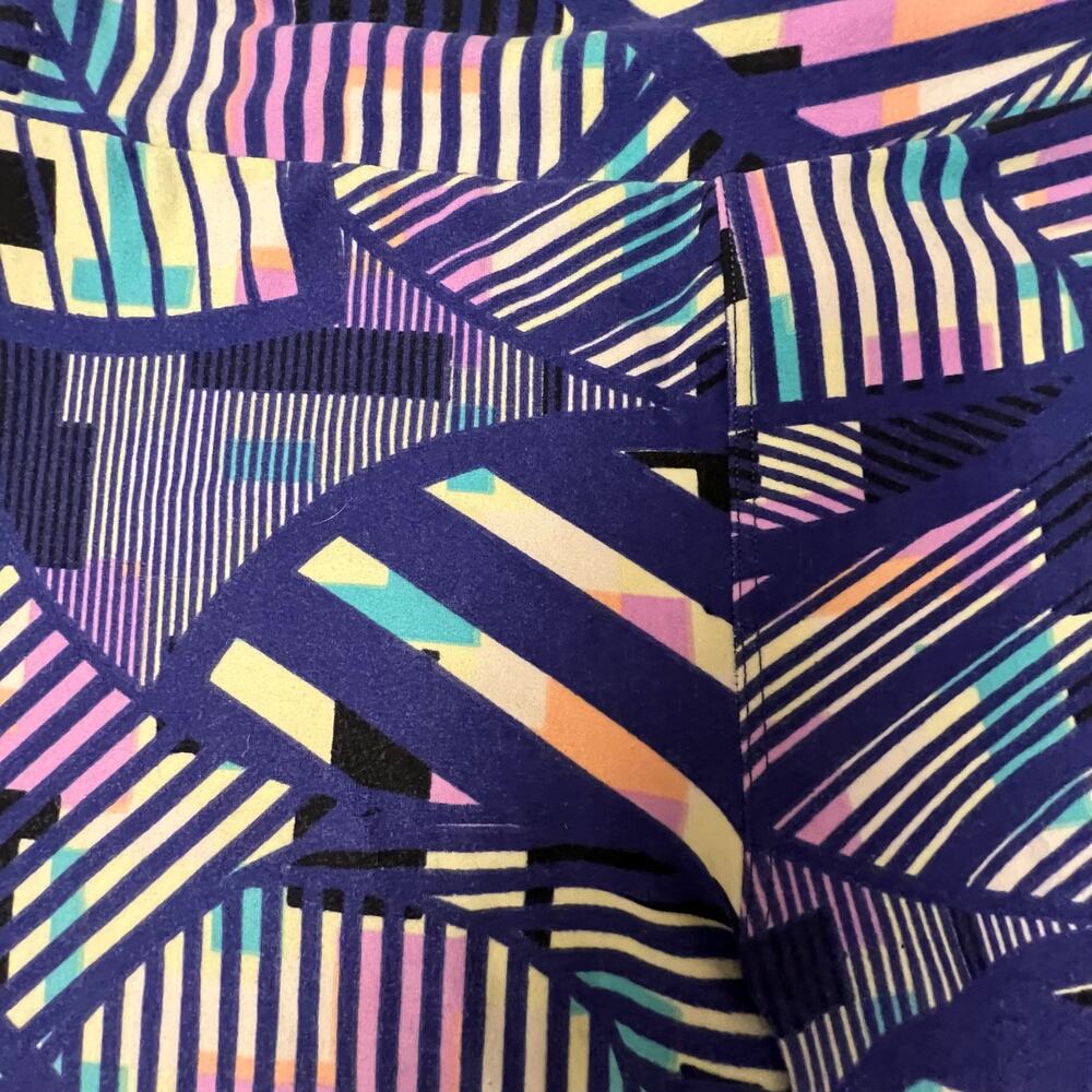 Lularoe Purple Pink Black Multicolor Plus Sized Leggings One Size Super Soft - Picture 3 of 7